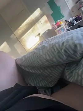 Snapshot of AmberTaylorXxx chatting on 03.15.26 AmberTaylorXxx online show from 03.15.26