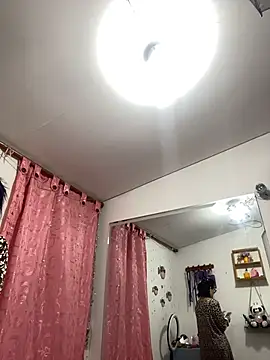 Snapshot of Goddess-Love- chatting on 02.07.26 Goddess-Love- online show from 02.07.26