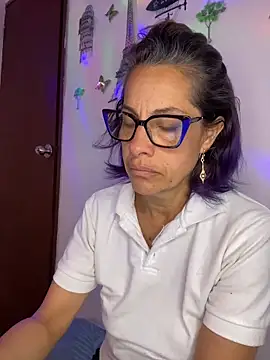 Snapshot of Goddess-Love- chatting on 03.01.26 Goddess-Love- online show from 03.01.26