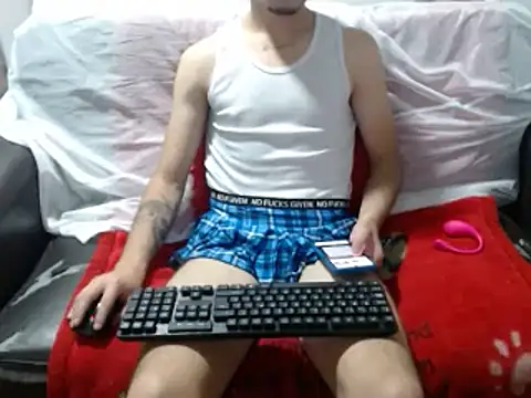 MarceloMilk online show from 01.20.25