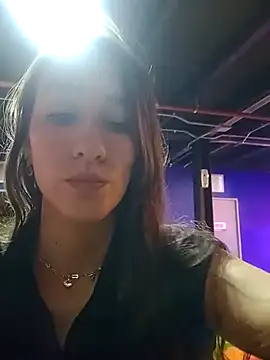 Snapshot of Catalinna_Thompson chatting on 02.28.25 Catalinna Thompson online show from 02.28.25