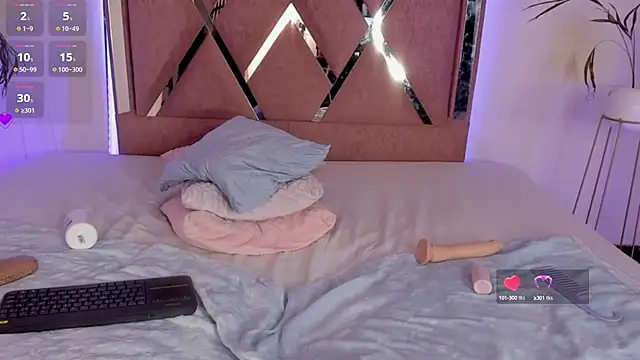 RachellEbony online show from 12.19.24