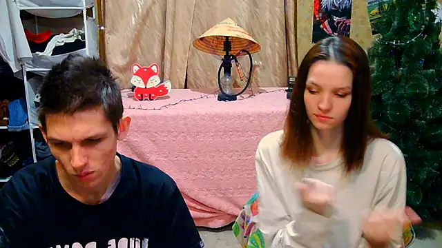 Ivy Lester online show from 01.04.25