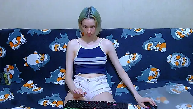 Snapshot of Ivy_Lester chatting on 07.15.26 Ivy Lester online show from 07.15.26