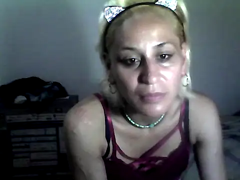 ariana crazzy online show from 10.24.25