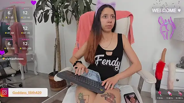 Snapshot of Goddess__Lilith chatting on 12.15.24 Goddess Lilith online show from 12.15.24