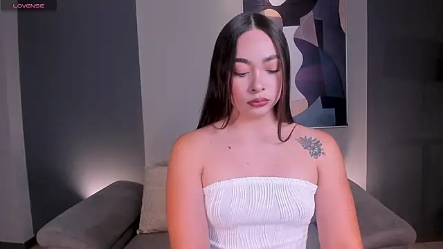 AlinaKravitz online show from 03.19.26