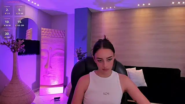 Snapshot of KaiaFerreira chatting on 02.25.25 KaiaFerreira online show from 02.25.25