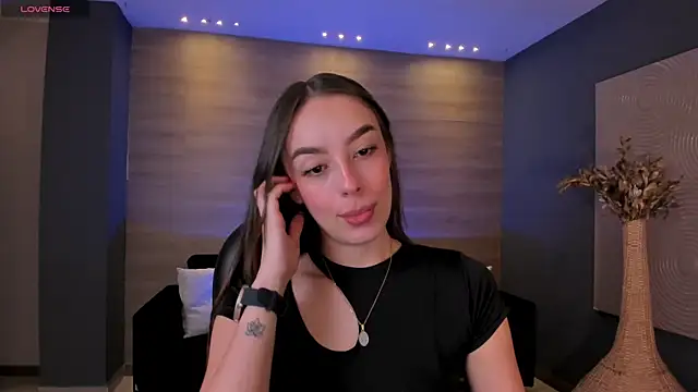 Snapshot of KaiaFerreira chatting on 03.16.25 KaiaFerreira online show from 03.16.25
