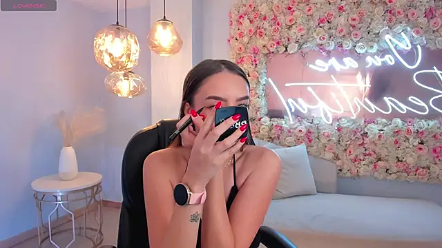 Snapshot of KaiaFerreira chatting on 03.22.25 KaiaFerreira online show from 03.22.25