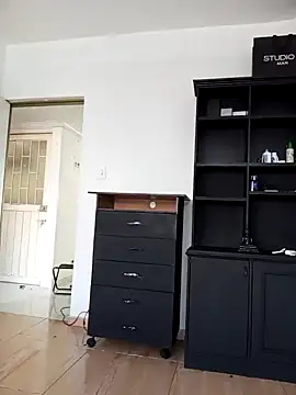 Snapshot of edu_fitness chatting on 12.17.24 edu fitness online show from 12.17.24