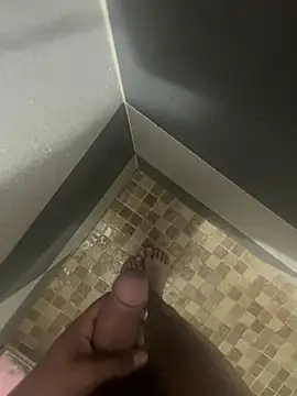 mylovetr1 online show from 12.17.24