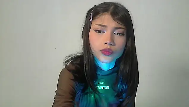 Snapshot of Nataly_Dolll chatting on 02.20.25 Nataly Dolll online show from 02.20.25