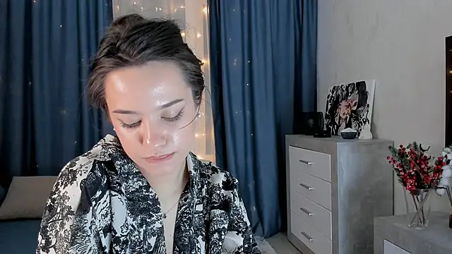 EmeliaReaper online show from 02.23.25