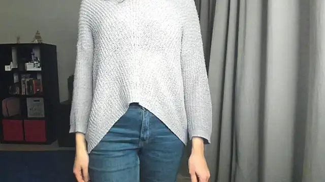 MollyCheiz online show from 01.29.25