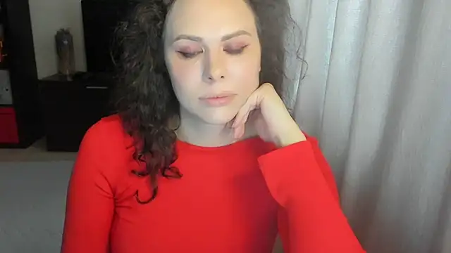 MollyCheiz online show from 06.15.26