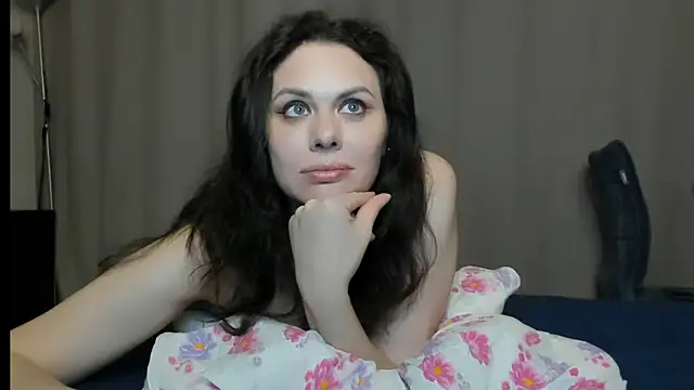 MollyCheiz online show from 07.06.26