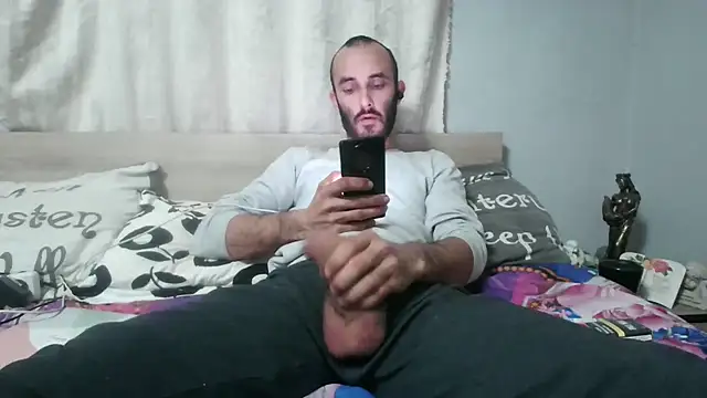 kisandgioni online show from 01.04.25