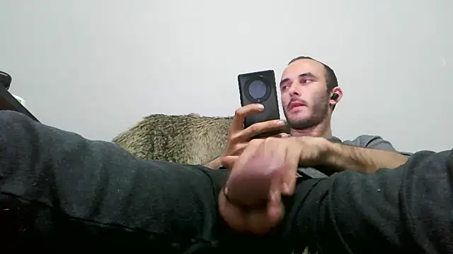 kisandgioni online show from 01.24.25