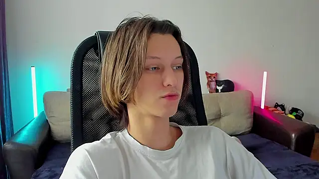 Ostin meow online show from 03.20.26