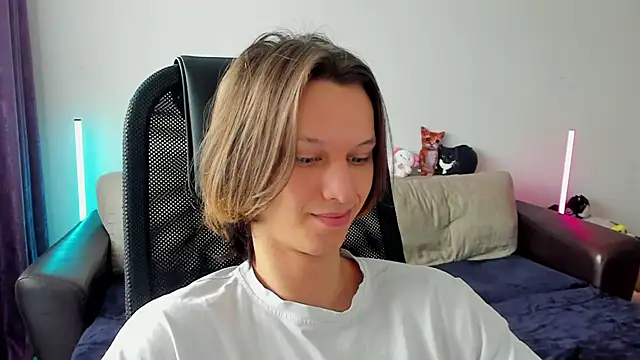 Ostin meow online show from 04.11.26