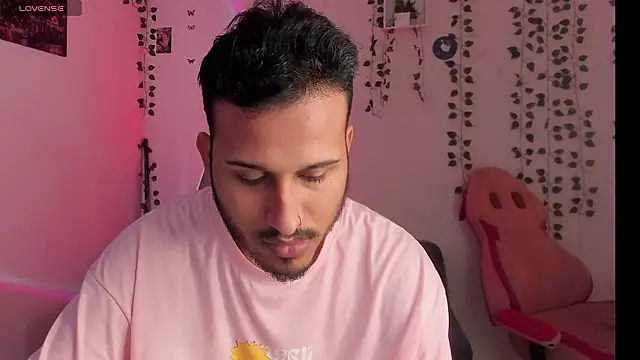 Raf brunette online show from 12.09.24