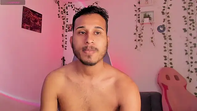 Raf brunette online show from 12.10.24