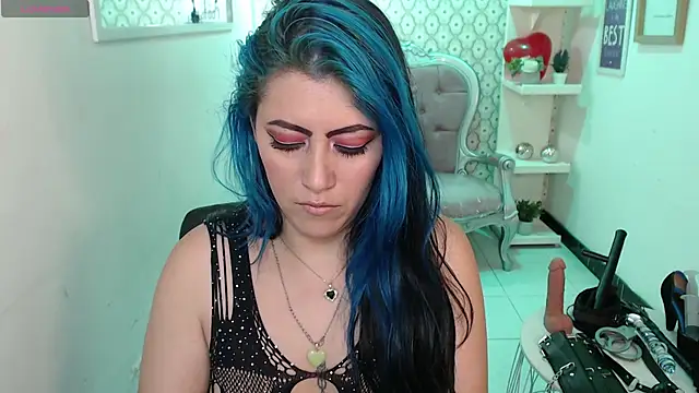 scarleth blue online show from 02.21.25