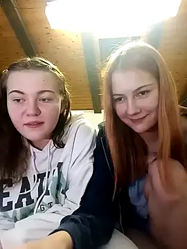 Snapshot of ella_grays chatting on 01.20.25 ella grays online show from 01.20.25