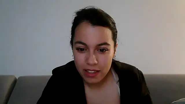 Snapshot of AmaraBella69 chatting on 12.10.24 AmaraBella69 online show from 12.10.24
