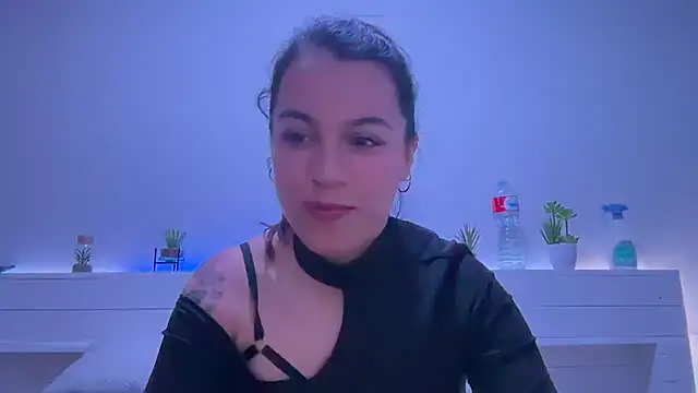 Snapshot of AmaraBella69 chatting on 01.23.25 AmaraBella69 online show from 01.23.25