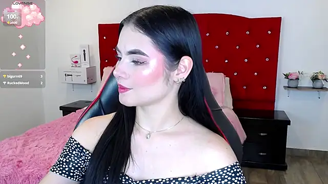 Miah hilton2 online show from 12.04.24