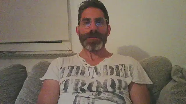 Snapshot of alcatraz009 chatting on 09.20.25 alcatraz009 online show from 09.20.25