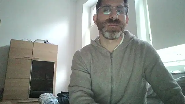 Snapshot of alcatraz009 chatting on 10.09.25 alcatraz009 online show from 10.09.25