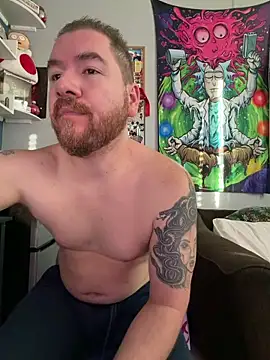 Snapshot of Bluemage710 chatting on 12.20.25 Bluemage710 online show from 12.20.25