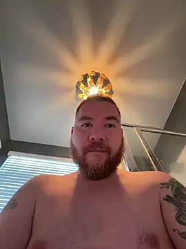 Snapshot of Bluemage710 chatting on 04.12.26 Bluemage710 online show from 04.12.26