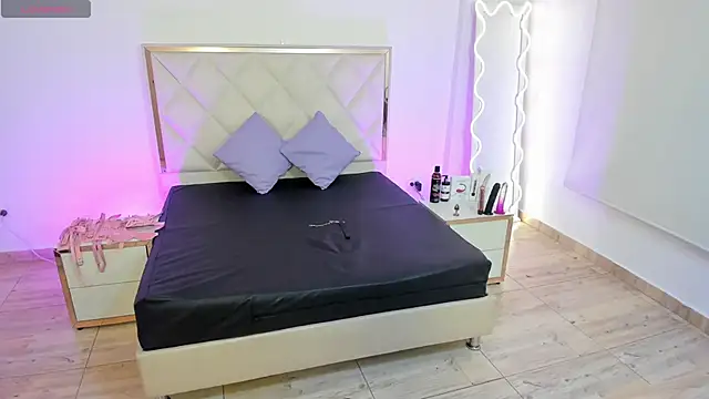 Andy tay1 online show from 02.12.25