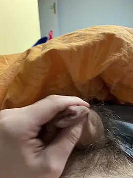 Snapshot of stev3w chatting on 02.08.25 stev3w online show from 02.08.25