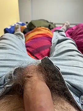 Snapshot of stev3w chatting on 02.10.25 stev3w online show from 02.10.25