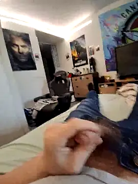 Snapshot of stev3w chatting on 03.19.25 stev3w online show from 03.19.25