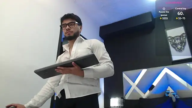 Tommidubois online show from 01.03.25