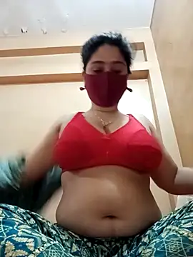 Magical Girl- online show from 02.17.25