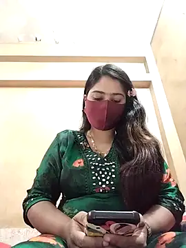 Magical Girl- online show from 02.28.25