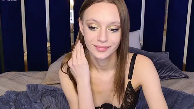 Snapshot of RebeccaMartons chatting on 01.28.25 RebeccaMartons online show from 01.28.25