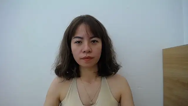 HotQueen online show from 01.28.25