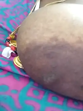 Sexy Radhikaa online show from 12.04.25