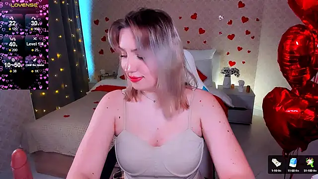 Snapshot of Jenny_Luvv chatting on 02.13.25 Jenny Luvv online show from 02.13.25