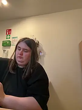 hotiee online show from 03.07.25