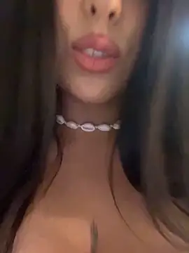 Chloe-antonella online show from 03.19.25