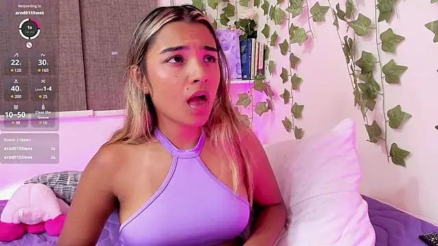 Snapshot of Annebull_ chatting on 01.23.25 Annebull online show from 01.23.25